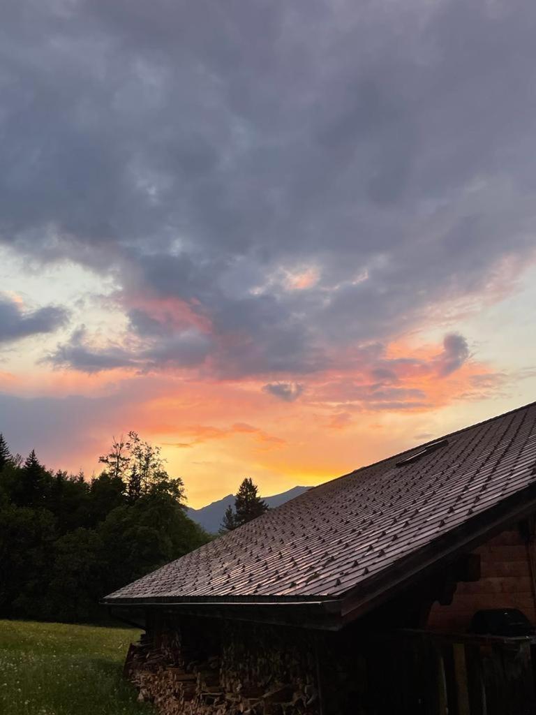 Chalet Mit Alpenambiente Axalp Brienz  Eksteriør bilde